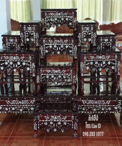 โต๊ะหมู่บูชา 9 หน้ากว้าง 10 นิ้วฝังมุก ฉลุลายแกะกระจัง ไม้เบญจพรรณ ไม้ประดู่