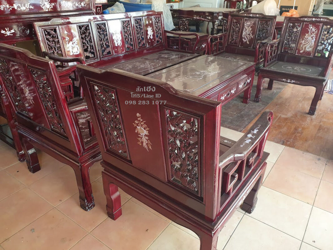 ชุดรับแขกฝังมุก