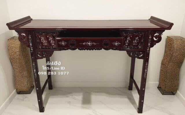 โต๊ะไหว้บรรพบุรุษ